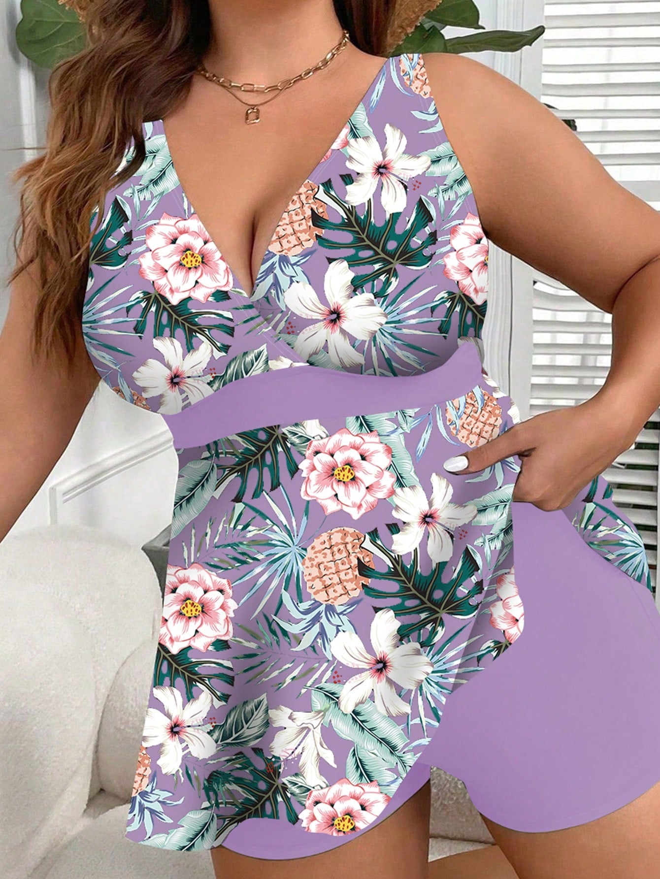 Maiô Plus Size Regata e Short Florido Feminino Para a Praia