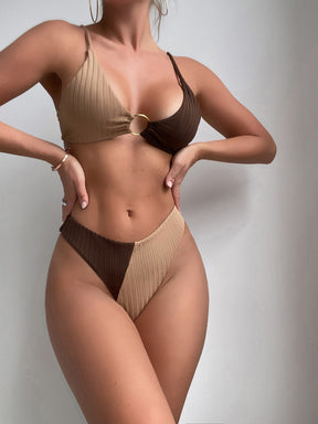 Biquíni Asa Delta com Bojo Feminino Canelado Duas Cores