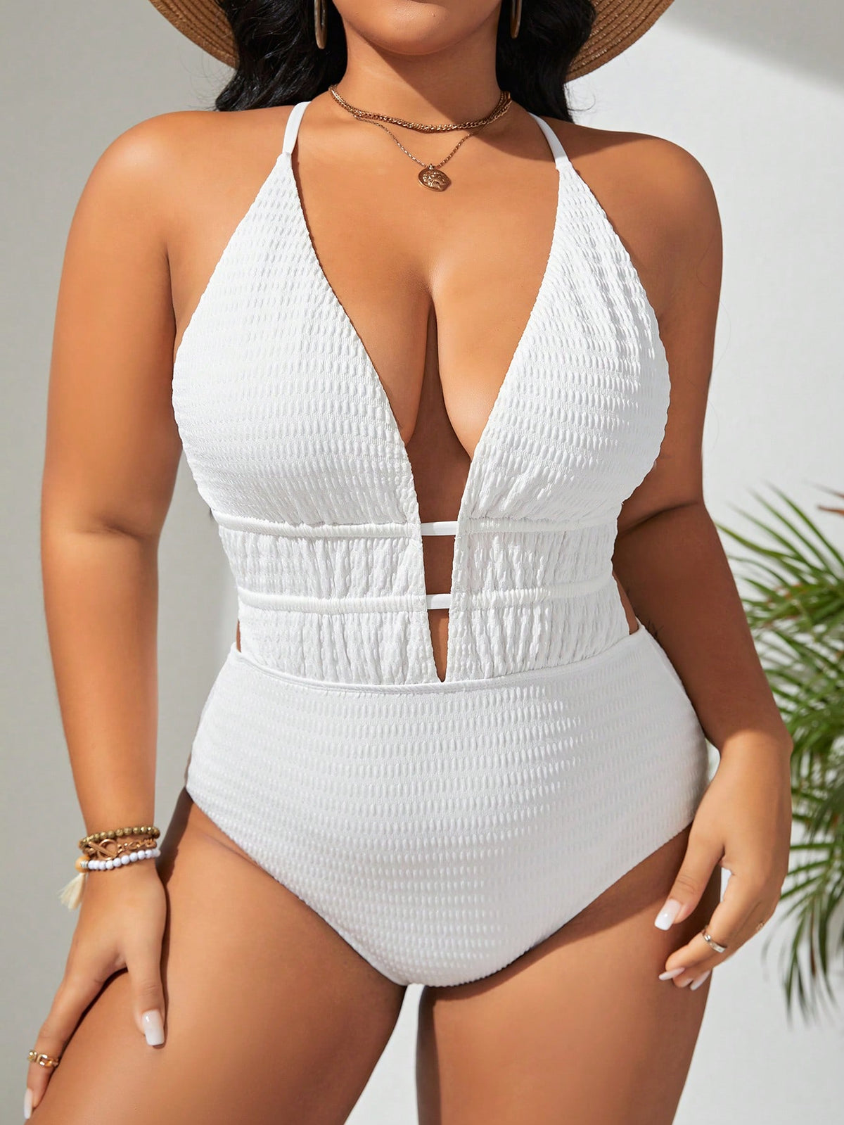Maiô Plus Size Feminino Decote Profundo Texturizado