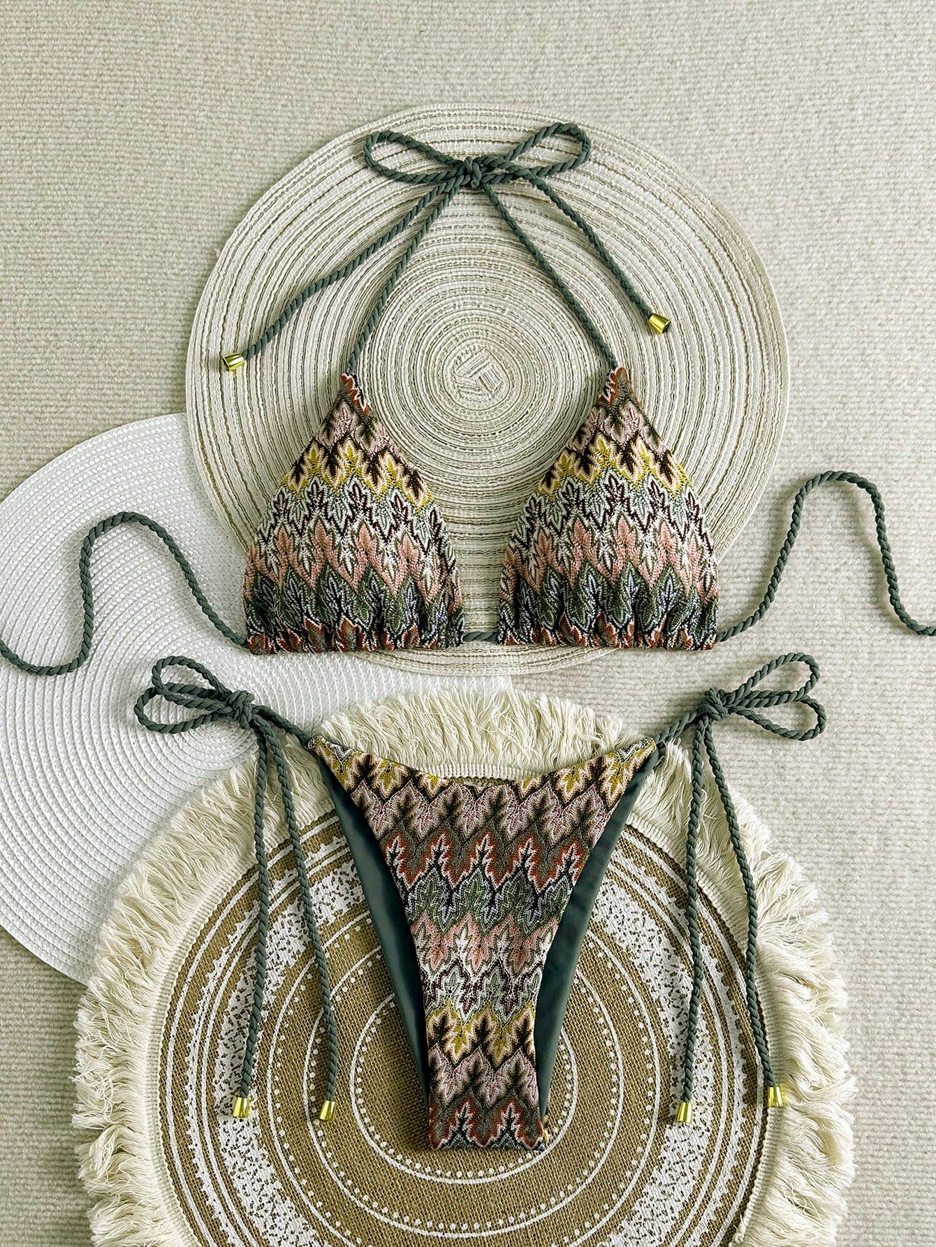 Biquíni Cortininha de Crochê Feminino